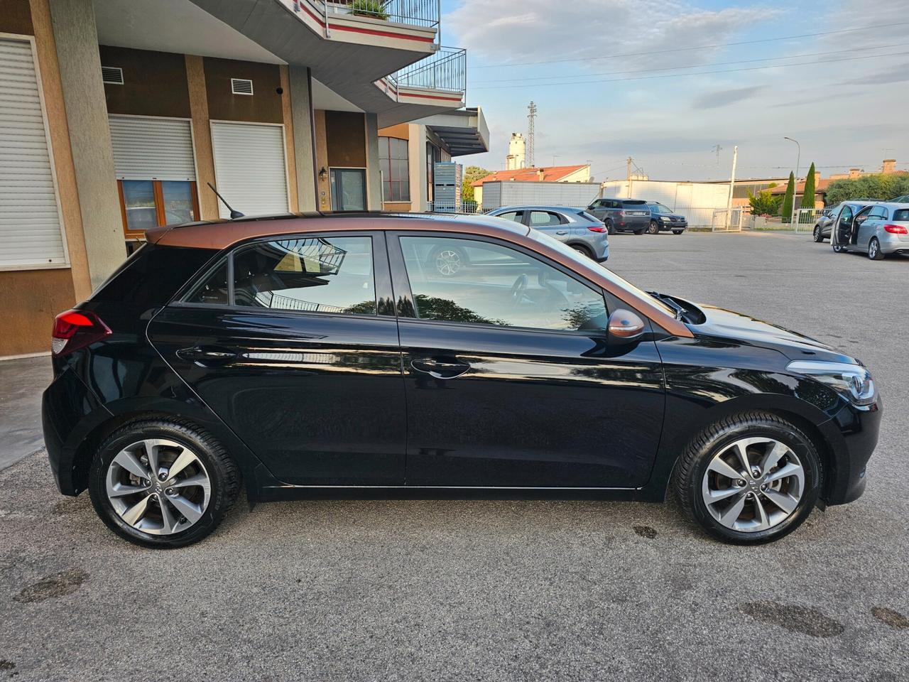 Hyundai i20 1.2 84 CV 5 porte Gpl