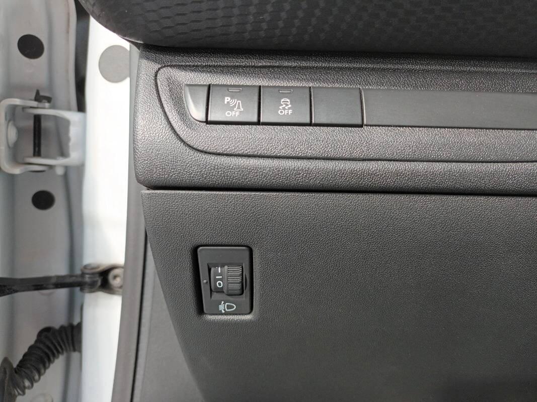 Peugeot 208 1.6 hdi Allure 75cv 5p