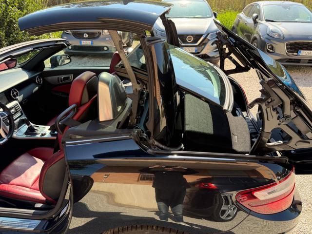 MERCEDES-BENZ SLK 250 CGI Premium