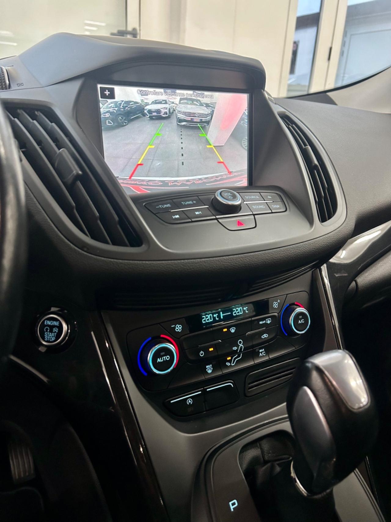 Ford Kuga 2.0 TDCI 150 CV S&S 4WD FINANZIABILE