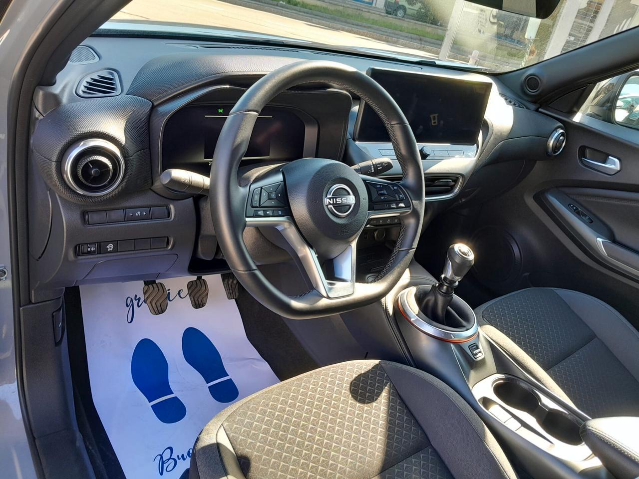 Nissan Juke 1.0 DIG-T 114 CV DCT N-Connecta