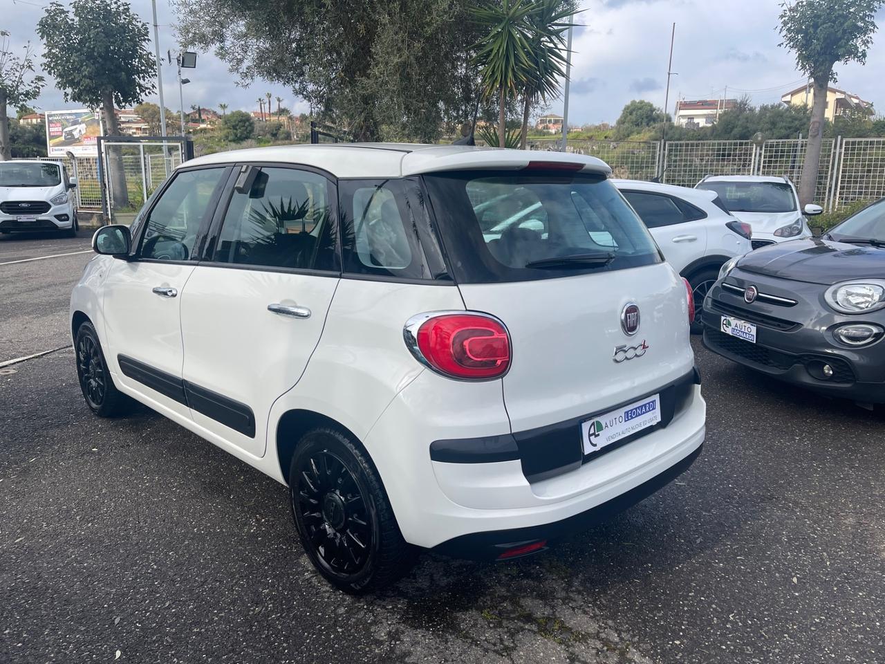 Fiat 500L Pro 1.3 MJT 95CV Mirror