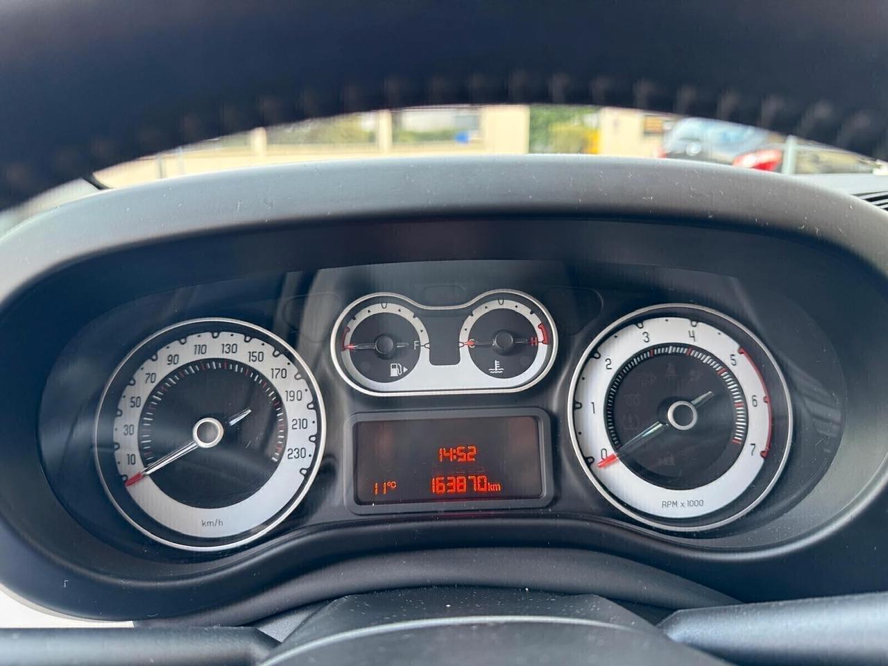 FIAT 500L 1.6 Multijet 105cv LOUNGE NEOPATENTATI