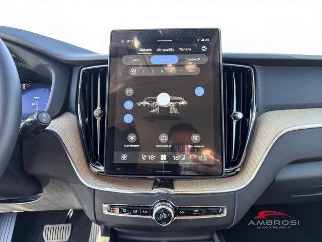 VOLVO XC60 T8 AWD ibrido plug-in Elettrica/Benzina Plus Dark
