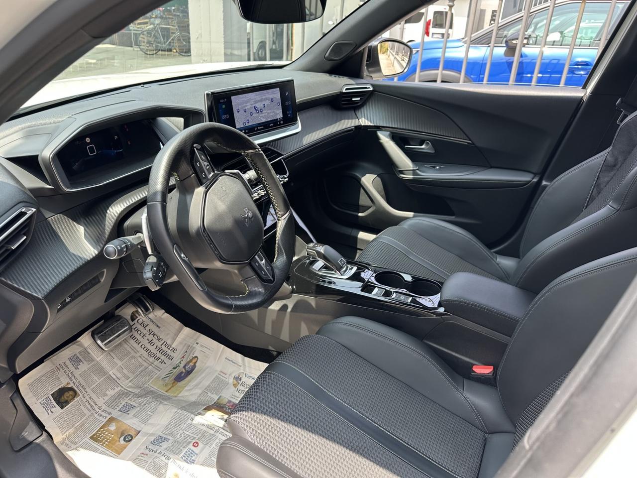 Peugeot 2008 BlueHDi 130 EAT8 GT Line