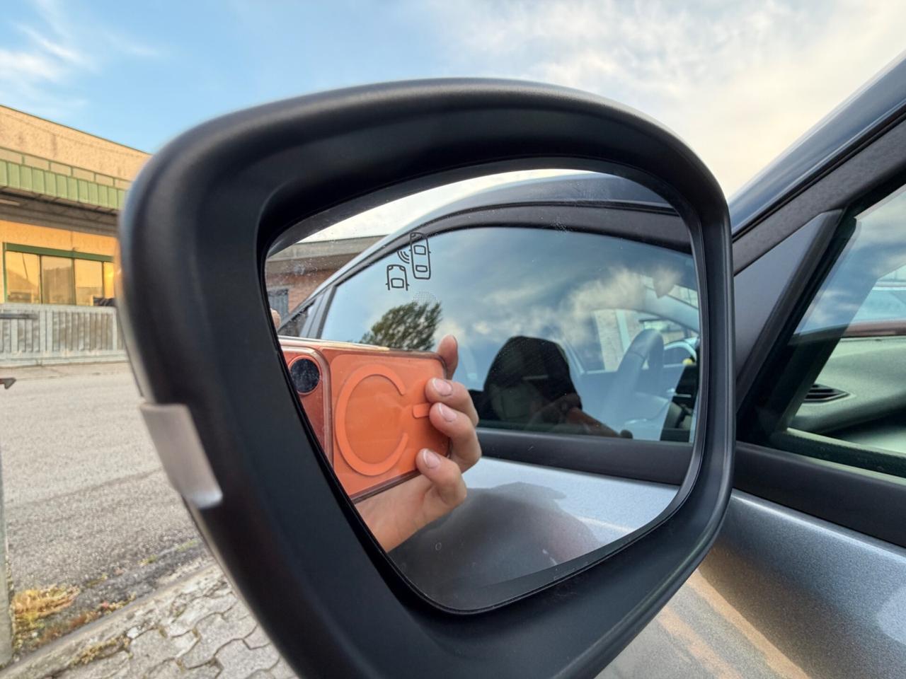 Jeep Avenger 1.2 Turbo 100 CV MHEV Summit