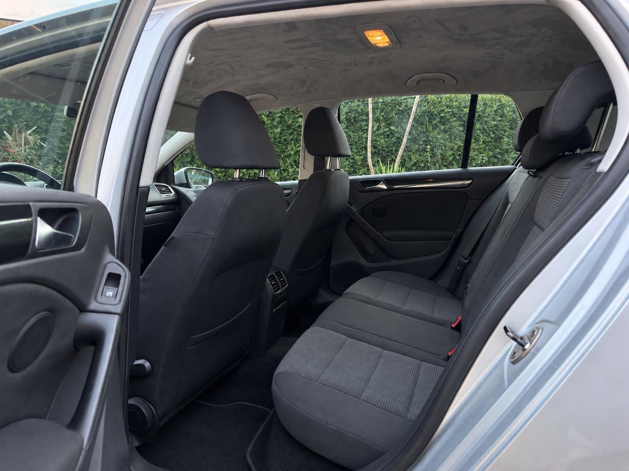 VOLKSWAGEN GOLF 6 1.6 BENZINA – 102 CV