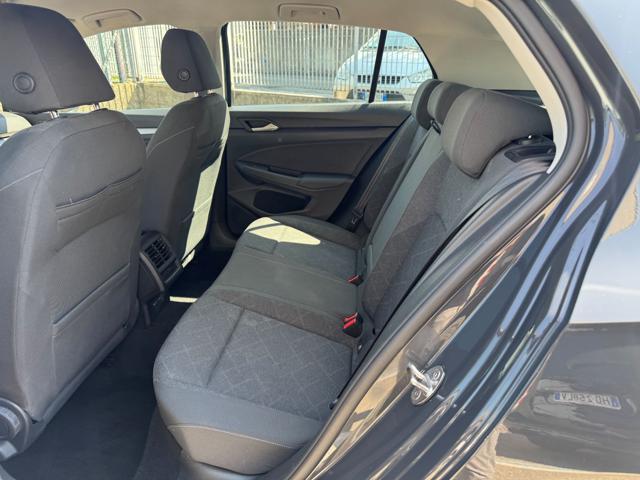 VOLKSWAGEN Golf 8 2.0 TDI 115 CV DSG Life