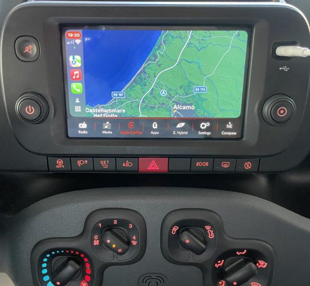 FIAT Panda 1.0 Hybrid 70 CV Cross