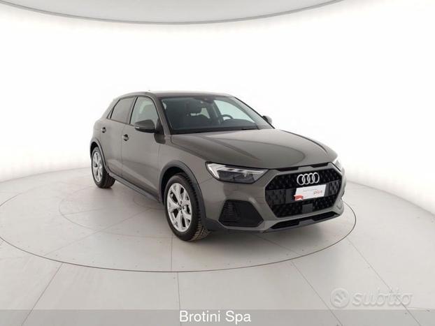 Audi A1 allstreet 30 TFSI S tronic Identity C...