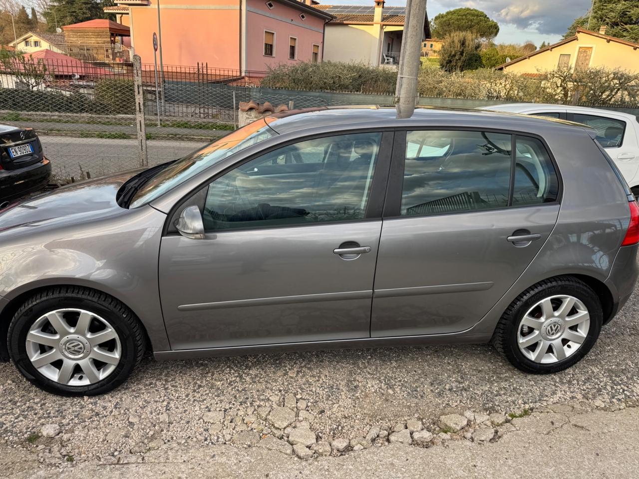 Volkswagen Golf 2.0 16V TDI 5p. Sportline