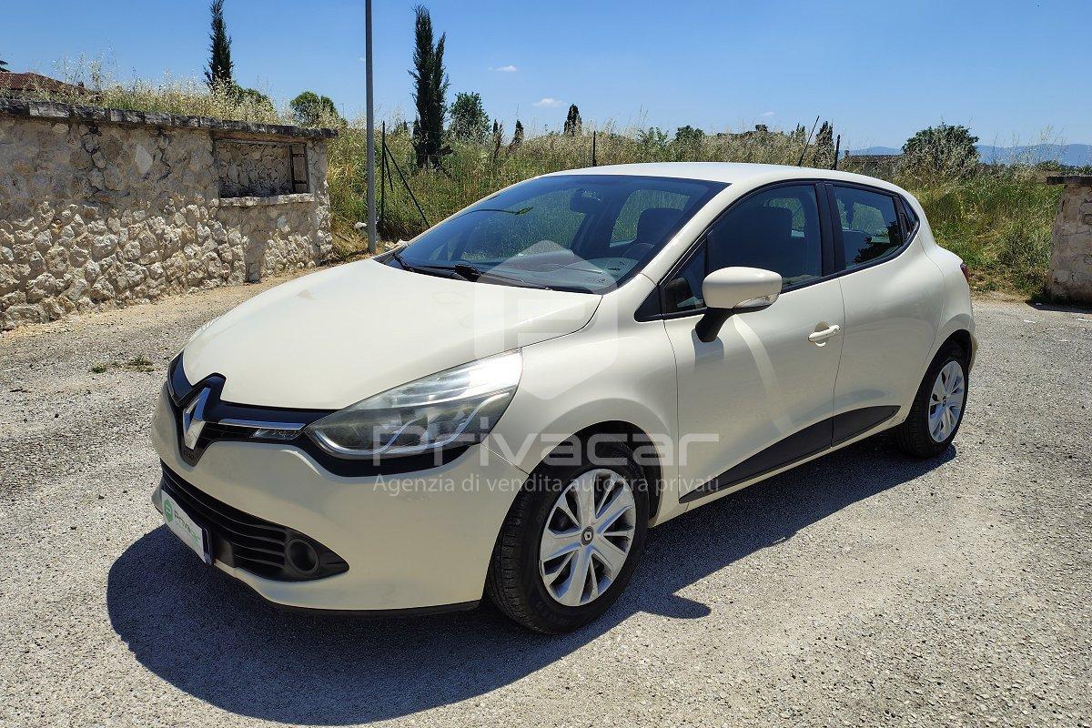 RENAULT Clio 1.2 75CV 5 porte Zen