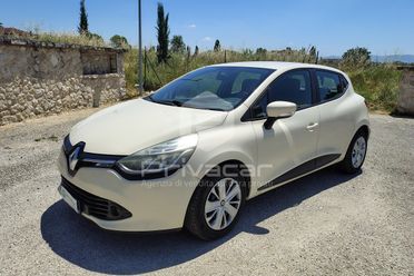 RENAULT Clio 1.2 75CV 5 porte Zen