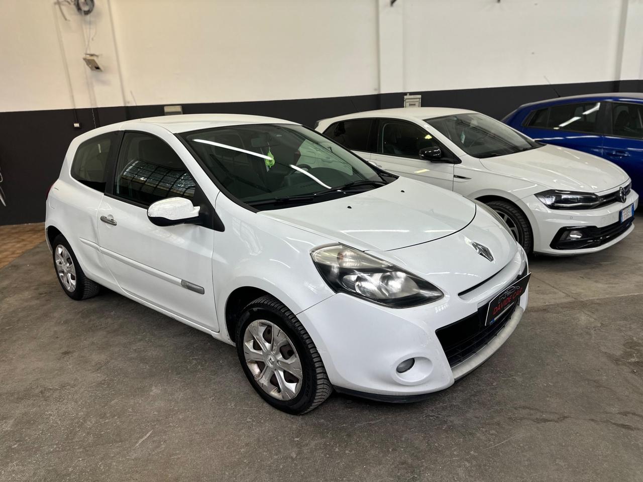 Renault Clio 1.2 16V 3 porte Dynamique