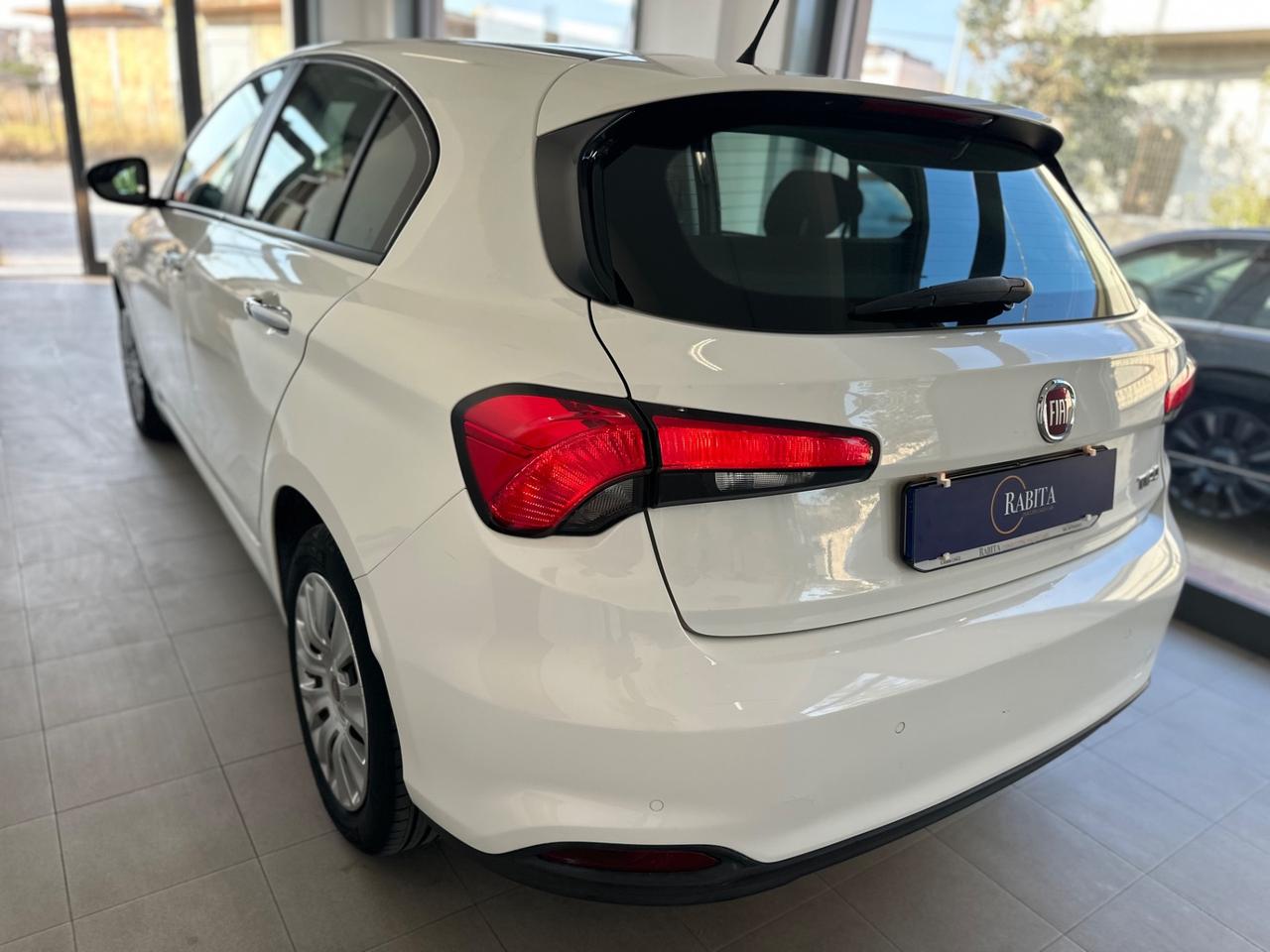 Fiat Tipo 1.4 5 porte Easy 79.000 KM