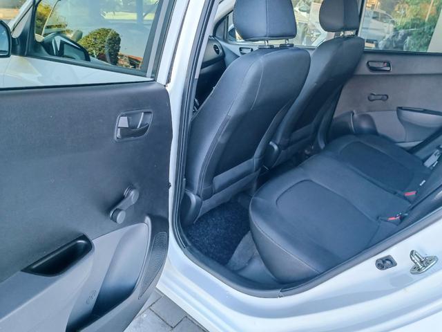 HYUNDAI i10 1.0 MPI Tech