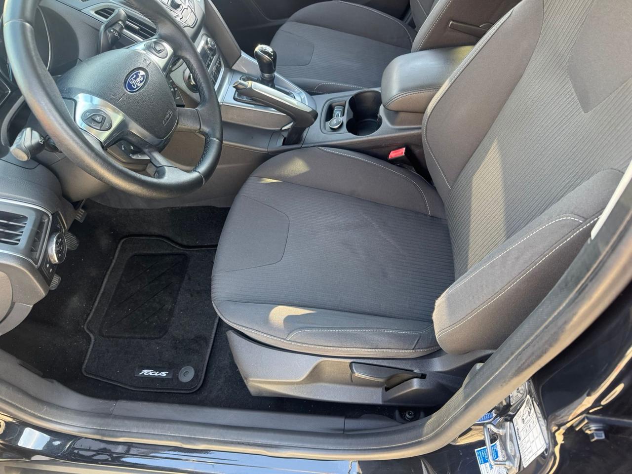 Ford Focus 1.6 105 CV neopatentati