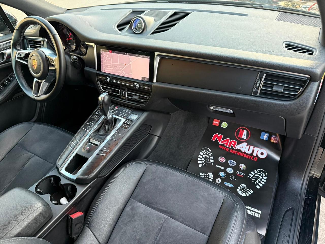 Porsche Macan 2.0 245cv