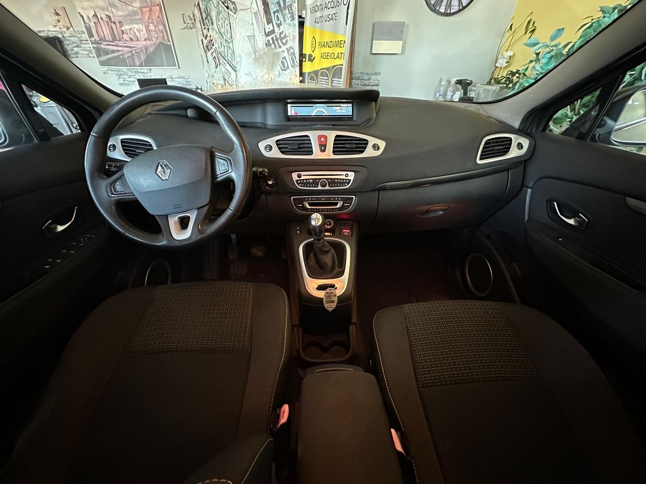 Renault Scenic 1.6benz. 7posti