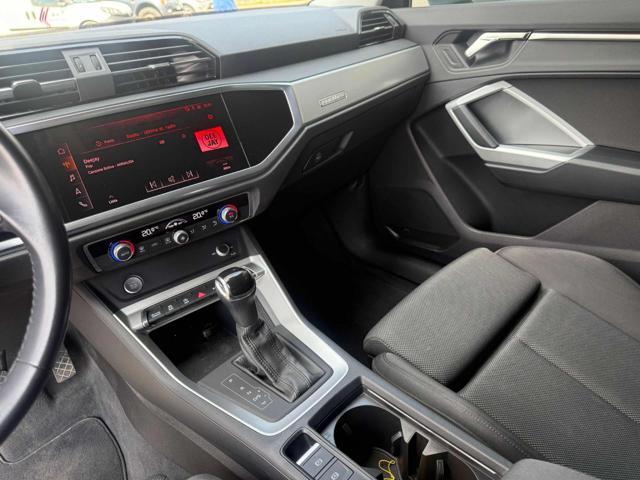 AUDI Q3 40 TDI quattro S tronic Business Pluss