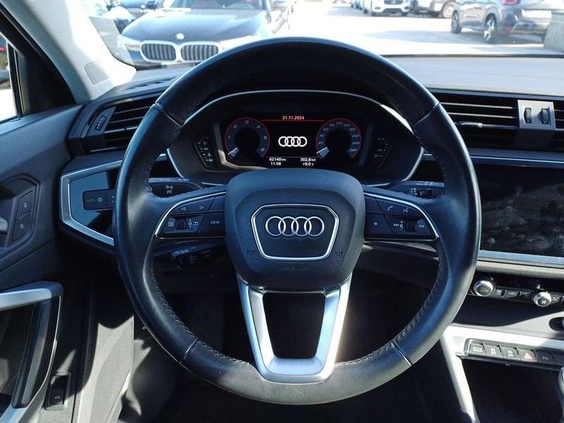 Audi Q3 Sportback 35 2.0 tdi S line edition s-tronic