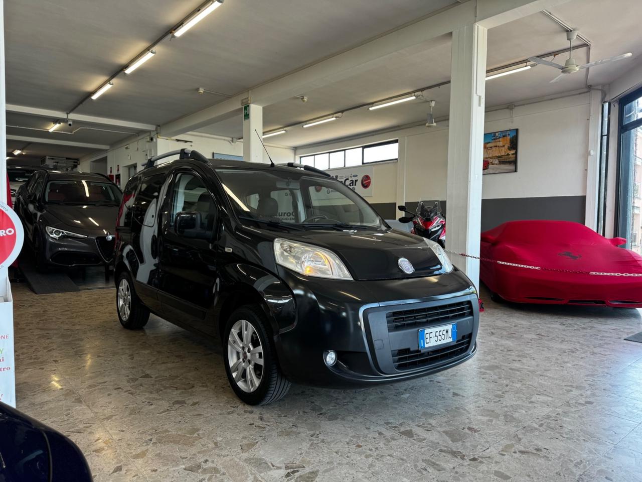 Fiat Qubo 1.4 8V Dynamic Metano 04/2011 Neopatentati