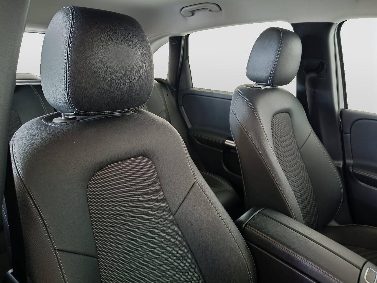 Mercedes-Benz Classe B - W247 2023 - B 180 Progressive Advanced Plus auto