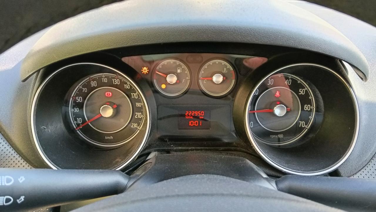 FIAT PUNTO 1.3 MTJ-2010