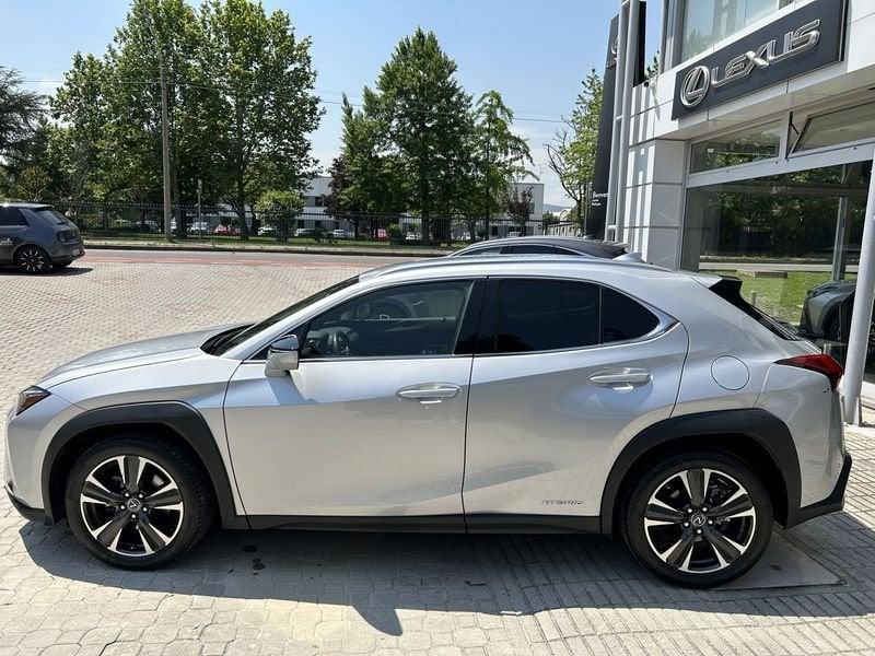 Lexus UX Hybrid 4WD Luxury