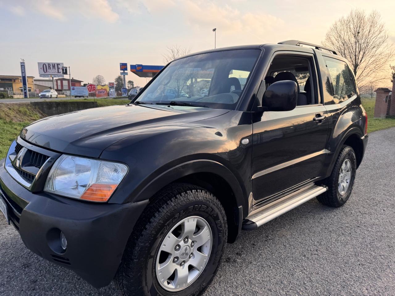 Mitsubishi Pajero 2.5 TDI 3p. Invite AUTOVETTURA