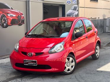 Toyota Aygo 1.0 12V VVT-i Sol 2008
