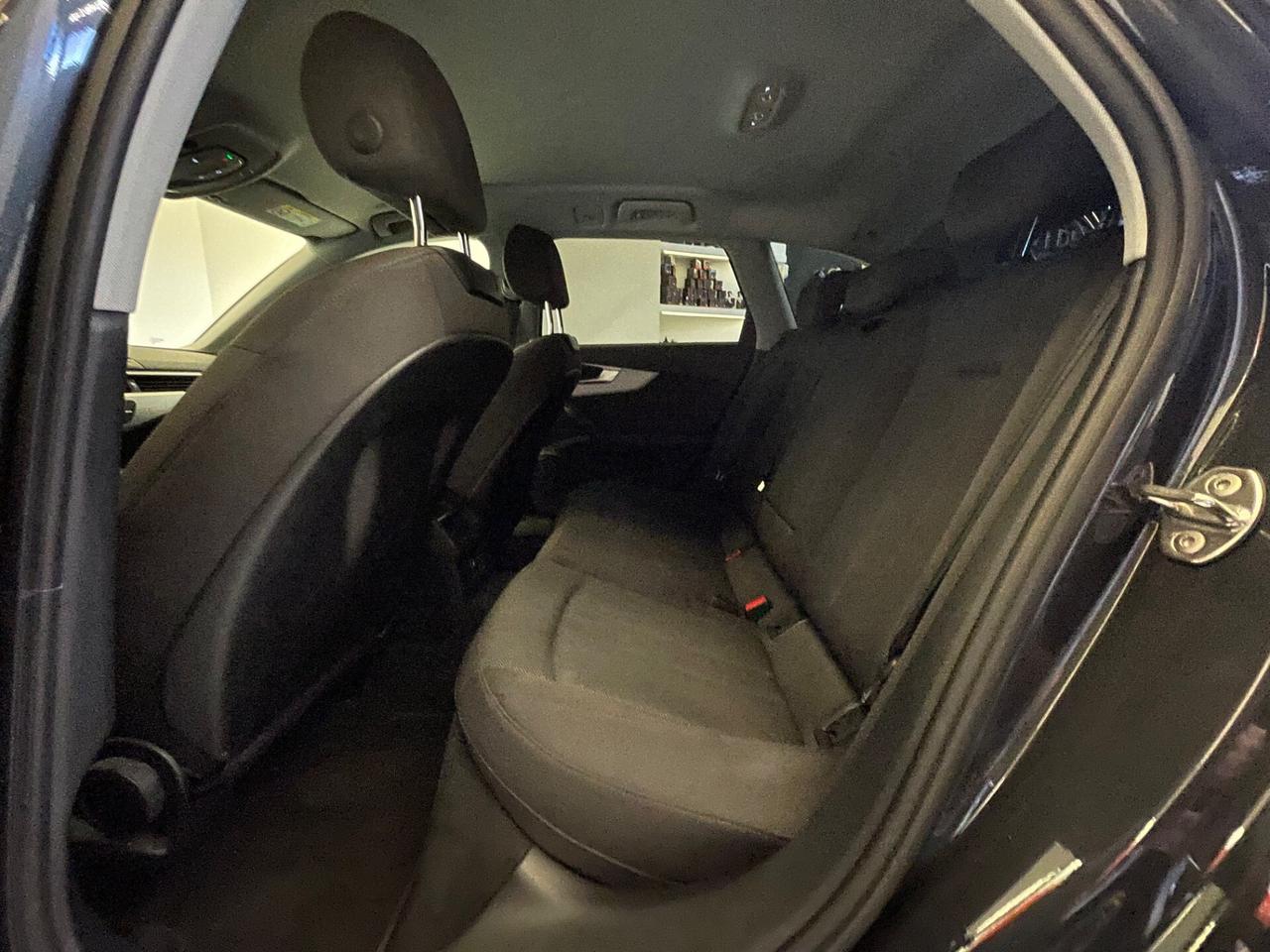 Audi A4 Avant 35 TDI/163 CV S tronic Business