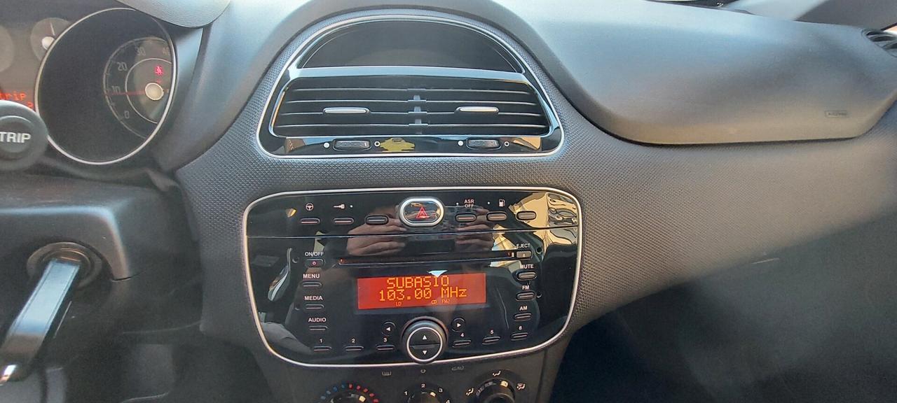 PUNTO 1,4 FIRE NATURAL POWER METANO DI SERIE FIAT LEGA CRUISE SENSORI IMPECCABILE