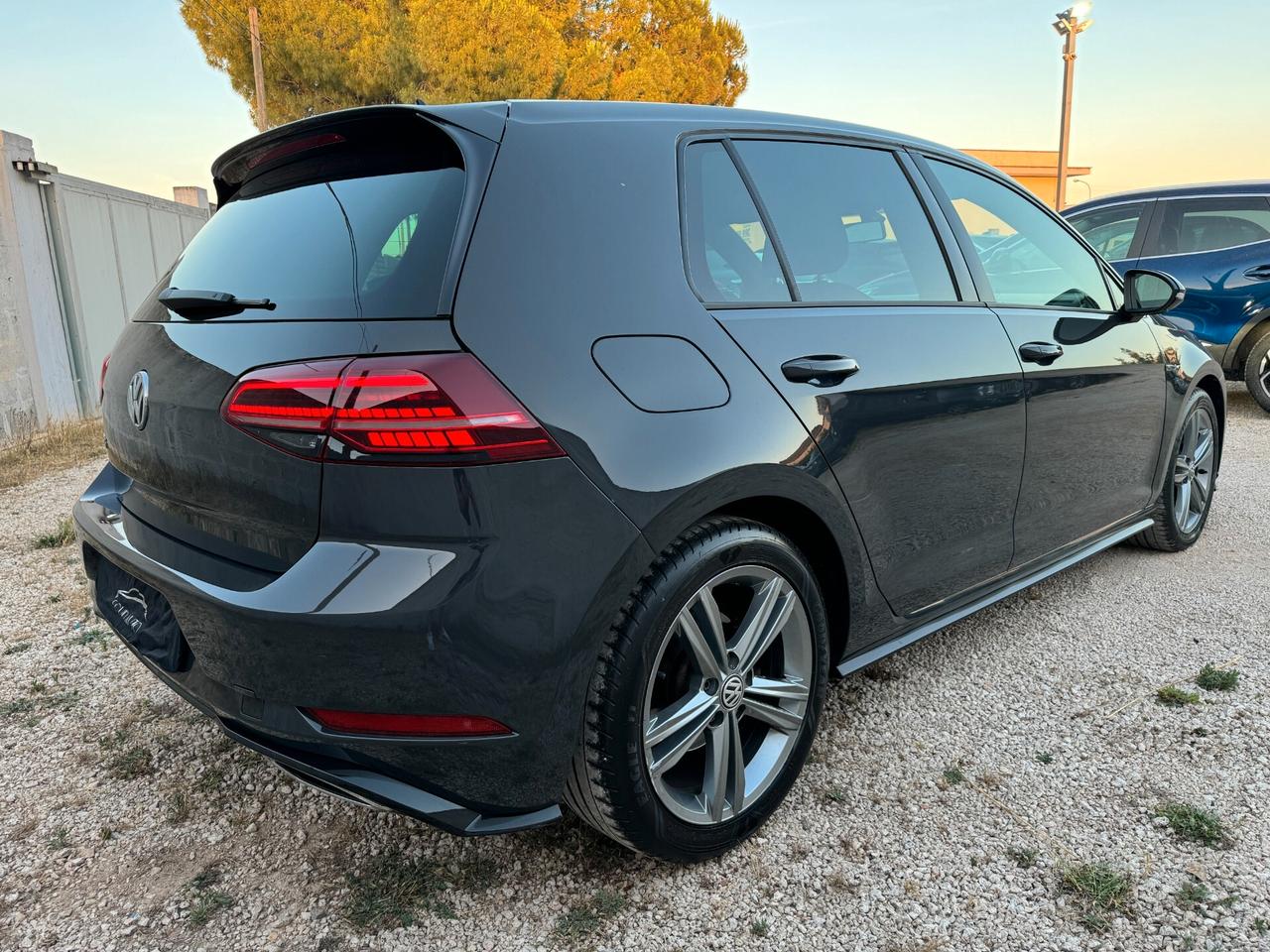 VOLKSWAGEN GOLF 7.5 2.0 TDI 150CV R-LINE 2018