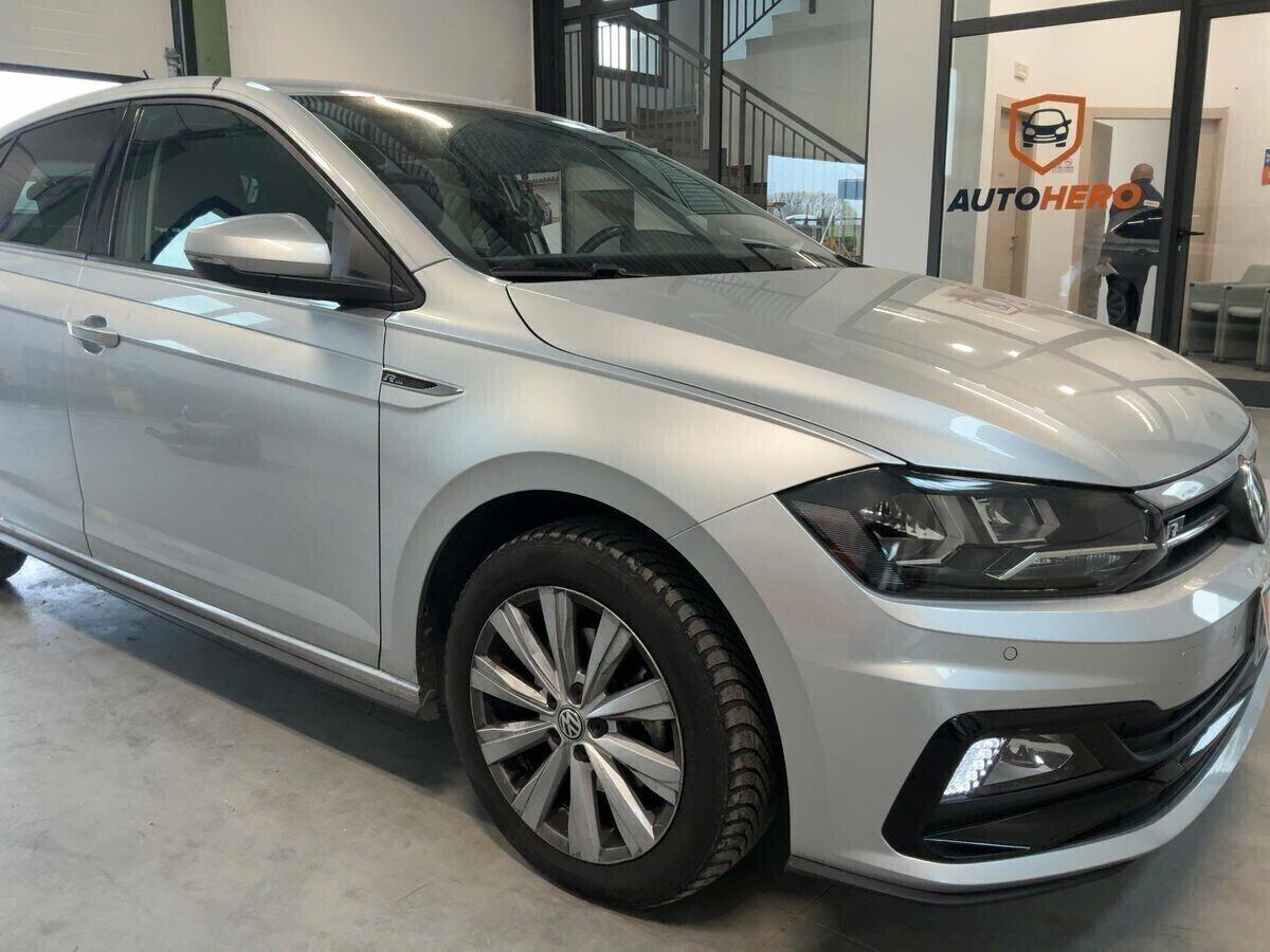 VOLSKSWAGEN POLO 1.6 TDI 95 CV 5p. RLINE