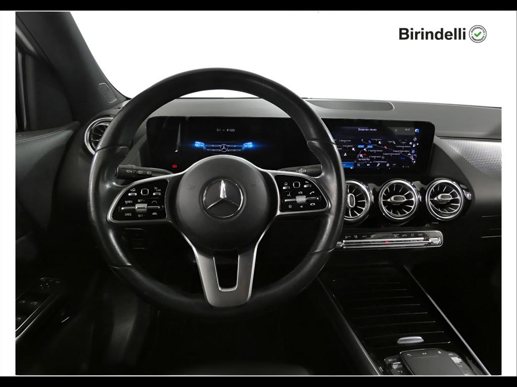 Mercedes-Benz GLA (H247) - GLA 200 d Automatic Sport