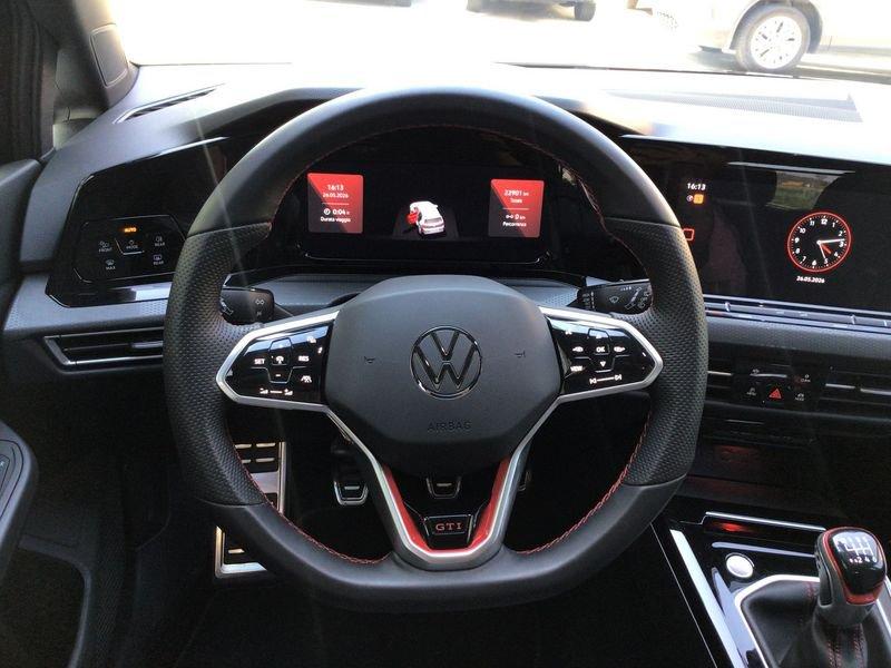 Volkswagen Golf GTI 2.0 TSI GTI