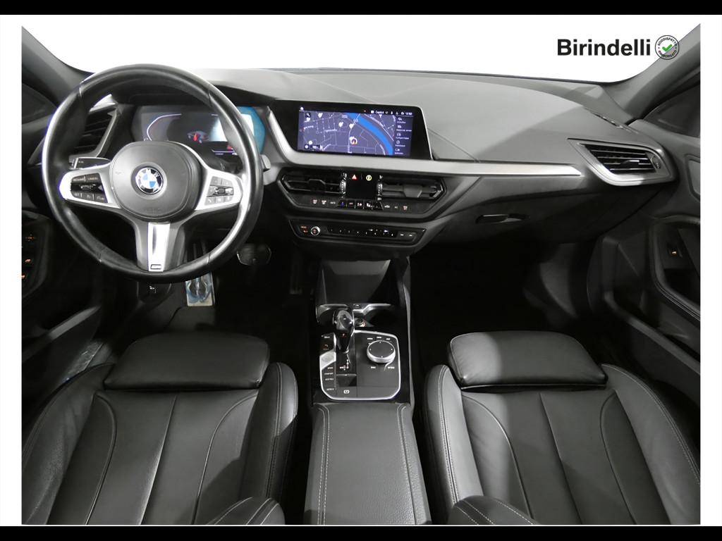 BMW Serie 1 (F40) - 118d 5p. Msport