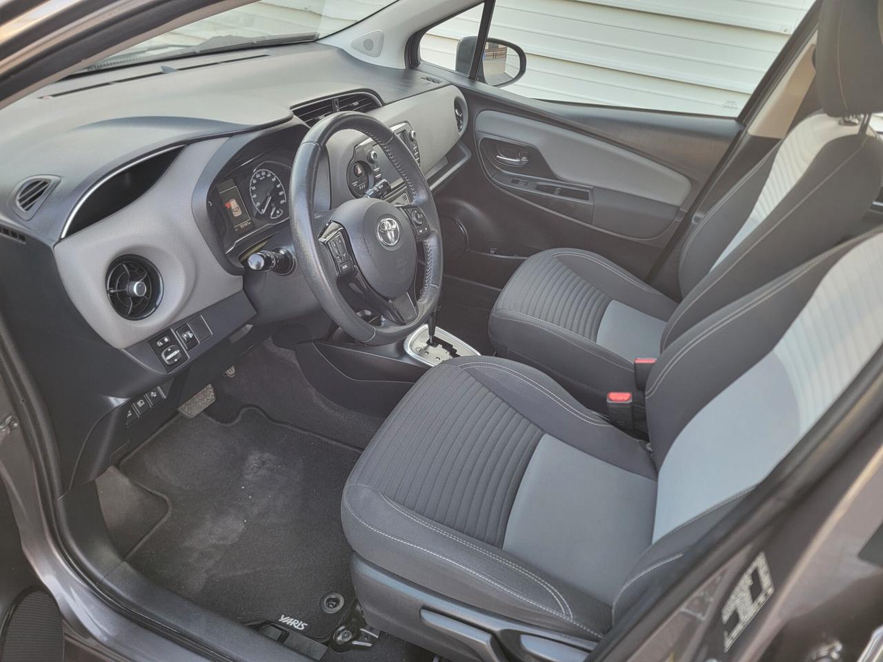Toyota Yaris 1.5 Hybrid 5 porte Active GARANZIA