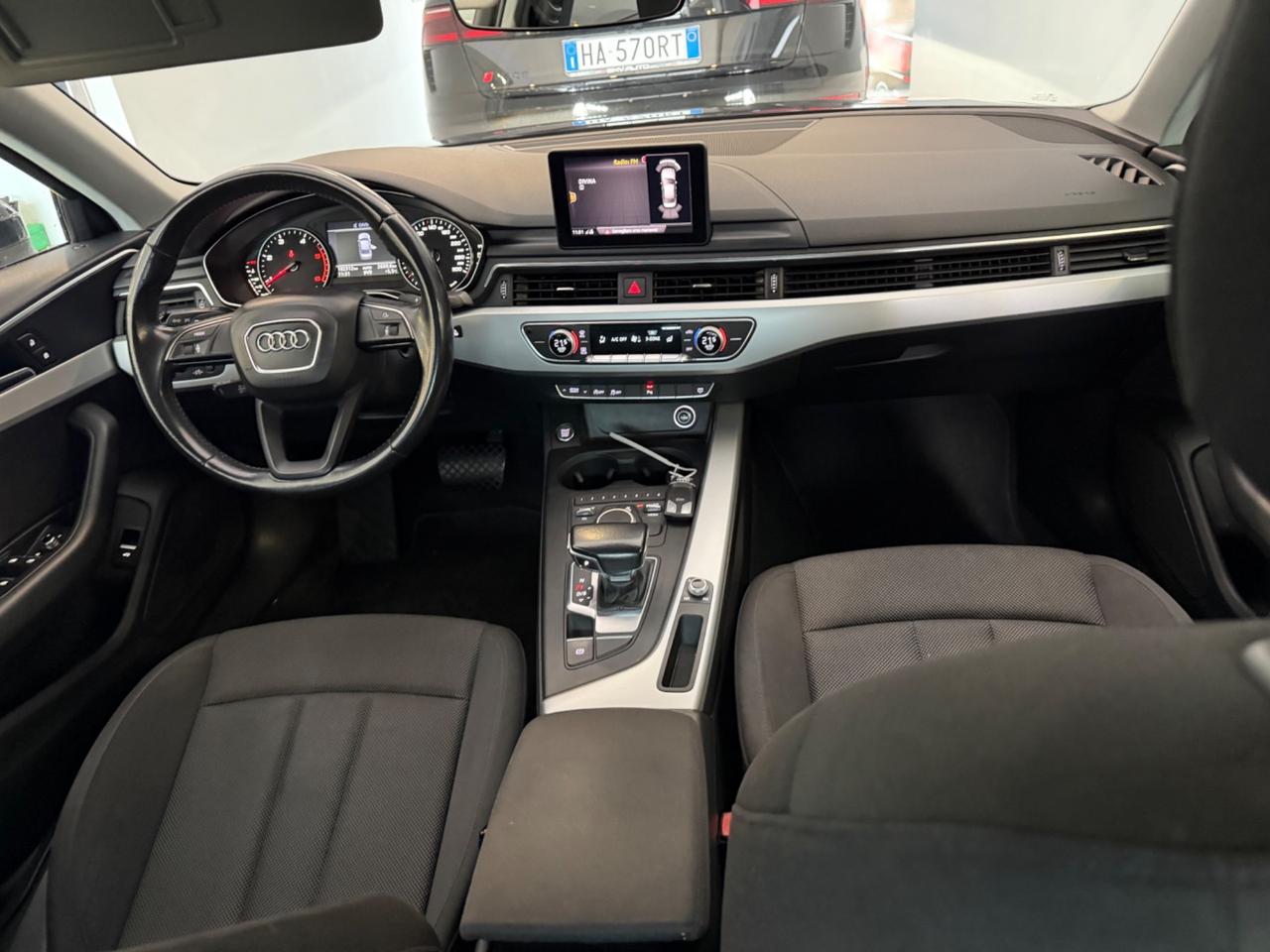 Audi A4 2.0 TDI 150 CV Business Sport