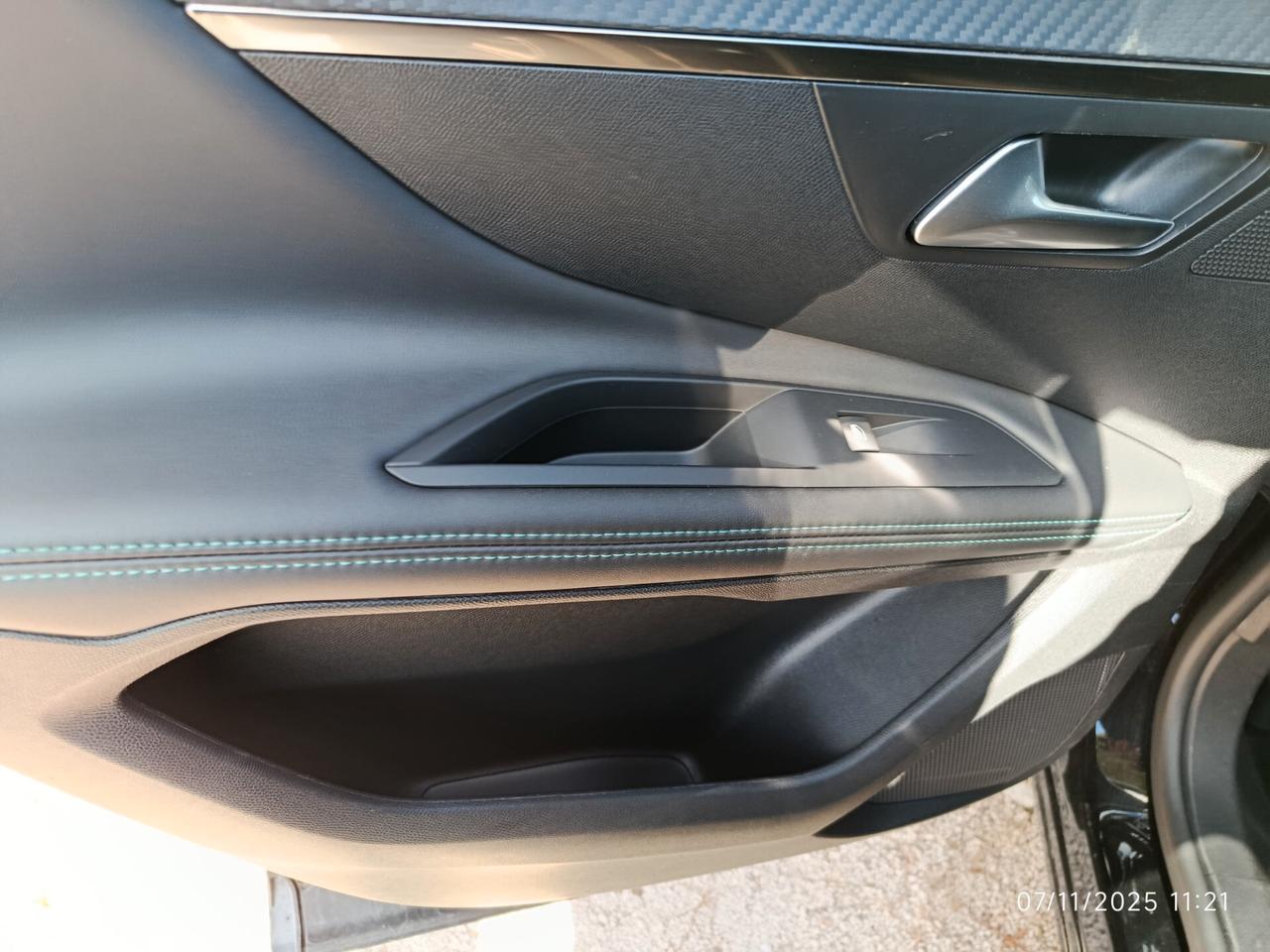 Peugeot 3008 BlueHDi 130 S&S EAT8 Allure Pack sconto finanziamento intero importo 1500 euro