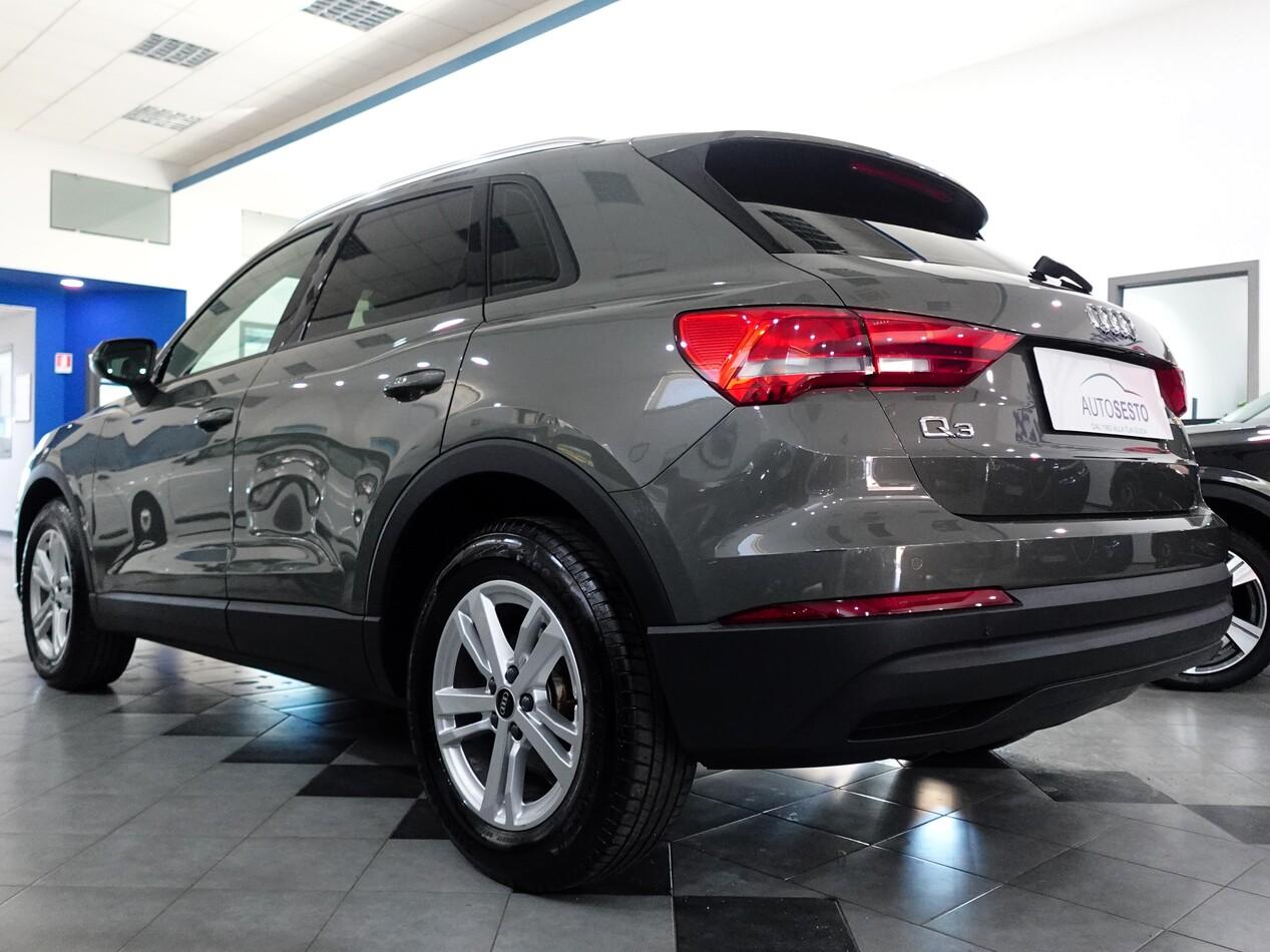 Audi Q3 2.0 TDI 150 CV 35 S TRONIC BUSINESS