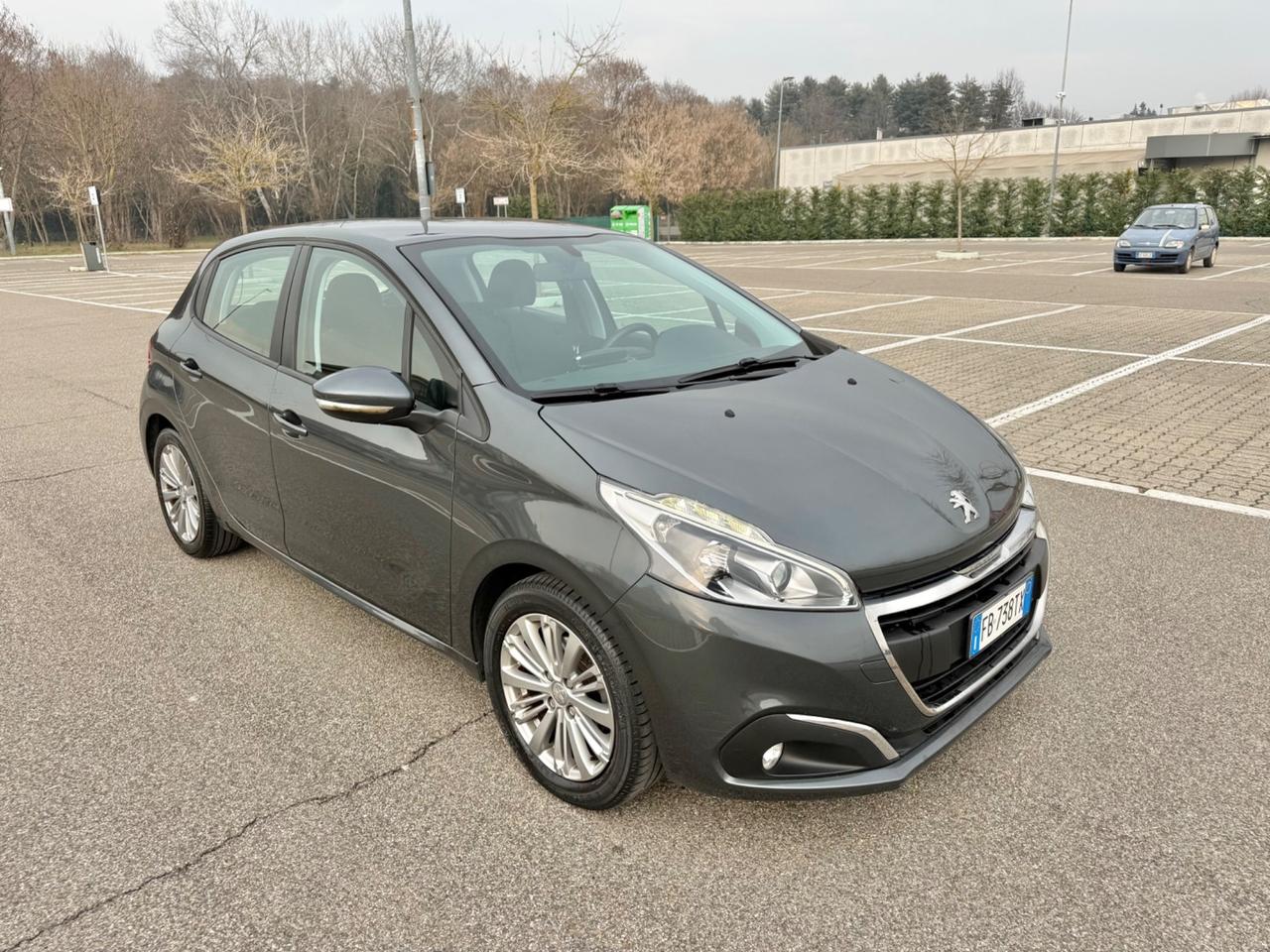 Peugeot 208 PureTech 82Cv 5P*Cerchi*Internet Connect
