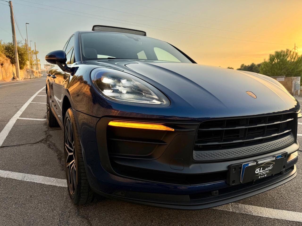 Porsche MACAN/2.0 265 CV/21"/TETTO/FARI PDLS
