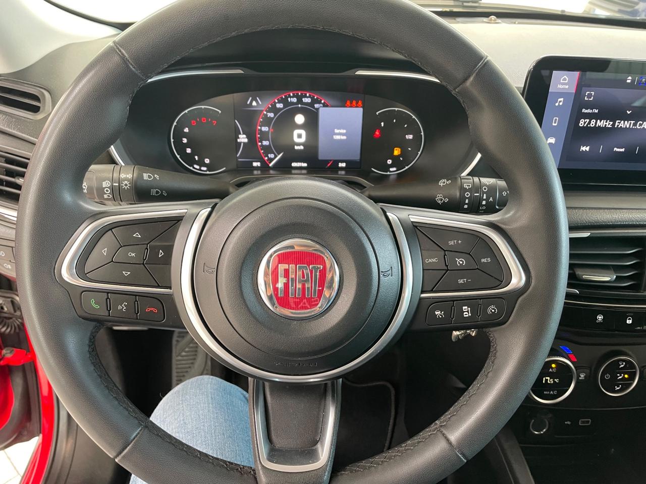 Fiat Tipo 1.6 Mjt S&S 5 porte Cross Red