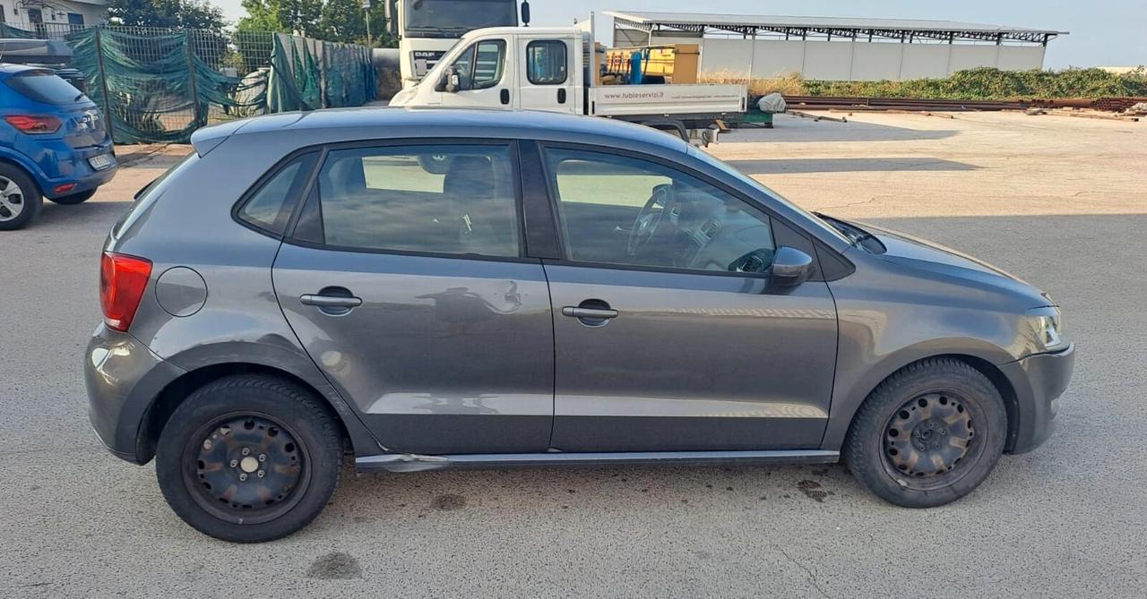 Volkswagen Polo 1.6 5 porte GPL *BASSI CONSUMI*