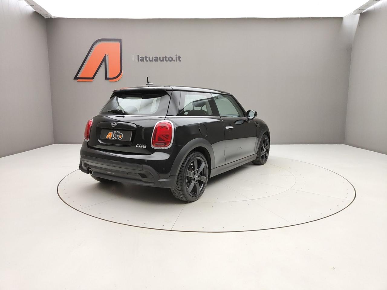 Mini IV F56 2021 3p MINI COOPER 1.5 136CV ESSENTIAL AUTO