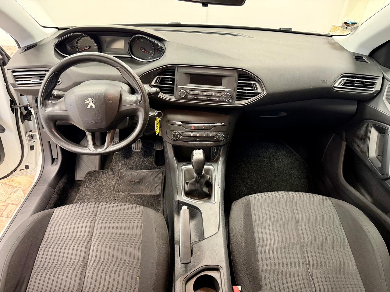 Peugeot 308 1.6 HDi 92 CV Business