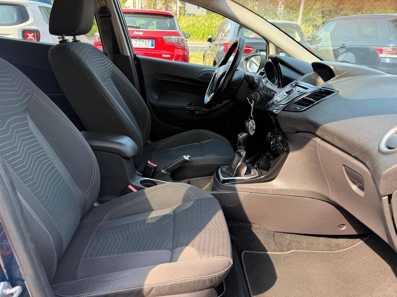 Ford Fiesta 1.5 TDCi 75CV 5 porte Titanium