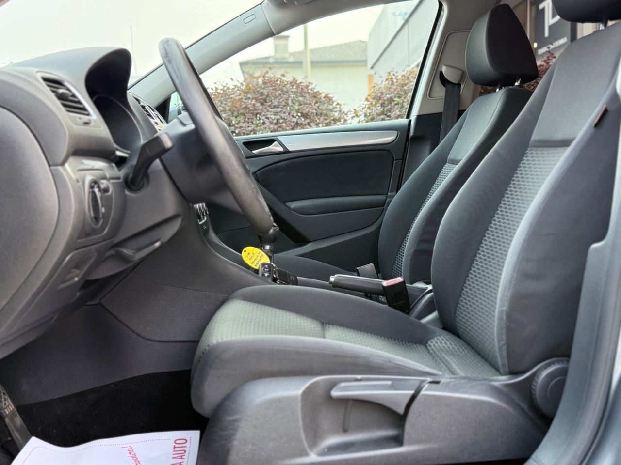 Volkswagen Golf 1.6 TDI DPF 5p. Highline